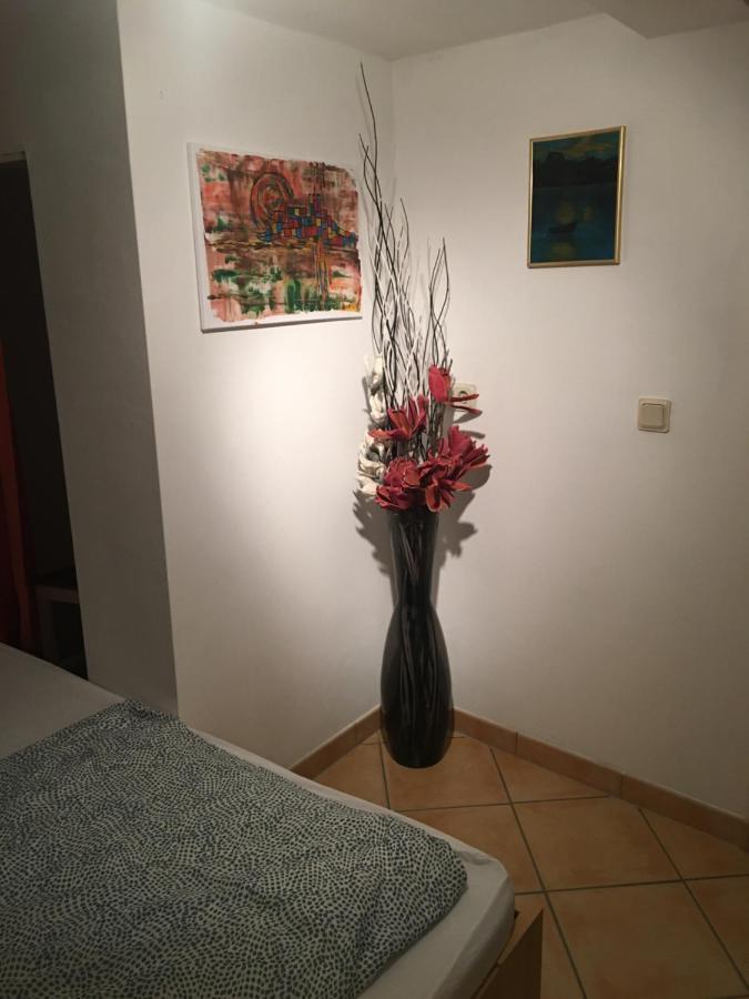 Ferienhaus Zwischen Bach Und Luther Mit Garten Айзенах Екстериор снимка