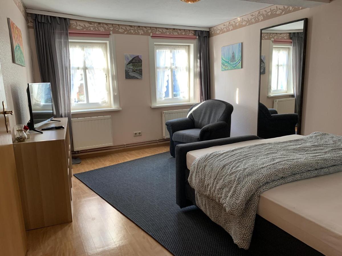 Ferienhaus Zwischen Bach Und Luther Mit Garten Айзенах Екстериор снимка